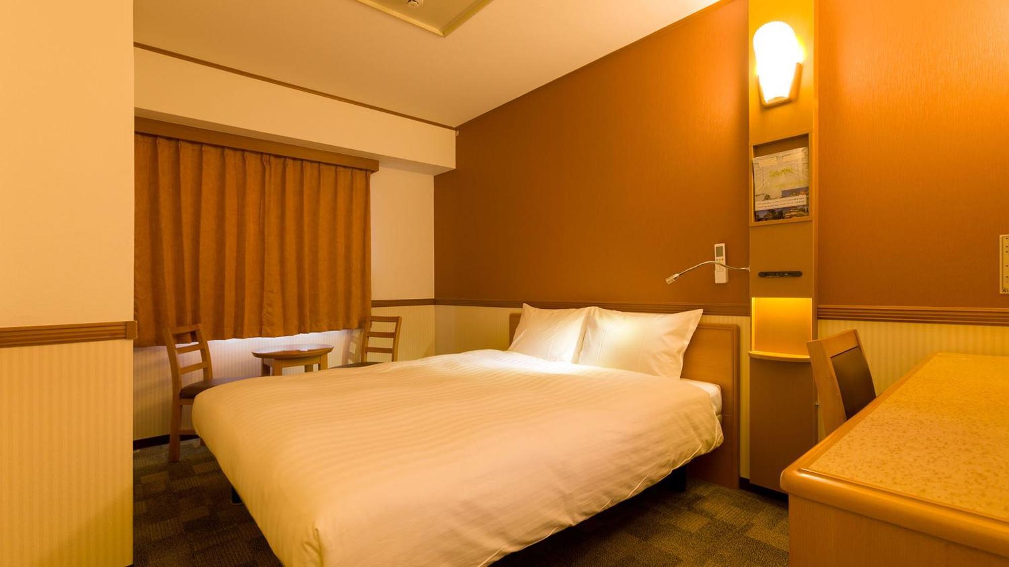 Toyoko Inn Musashi-Nakahara Ekimae Kavaszaki Szoba fotó